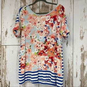 Matilda Jane, Floral and Stripes, Scoop Back Shirt. Size Medium. Excellent cond!